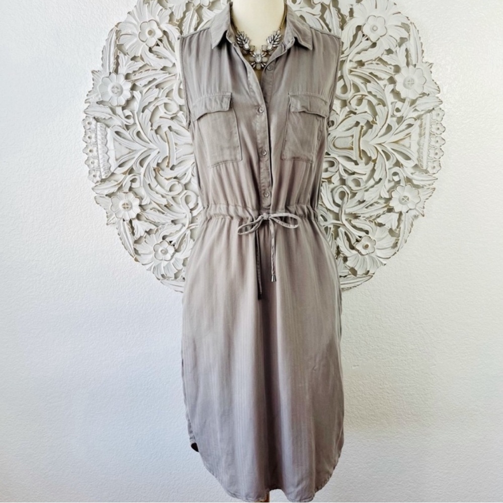 Sleeveless Gray Shirt Dress